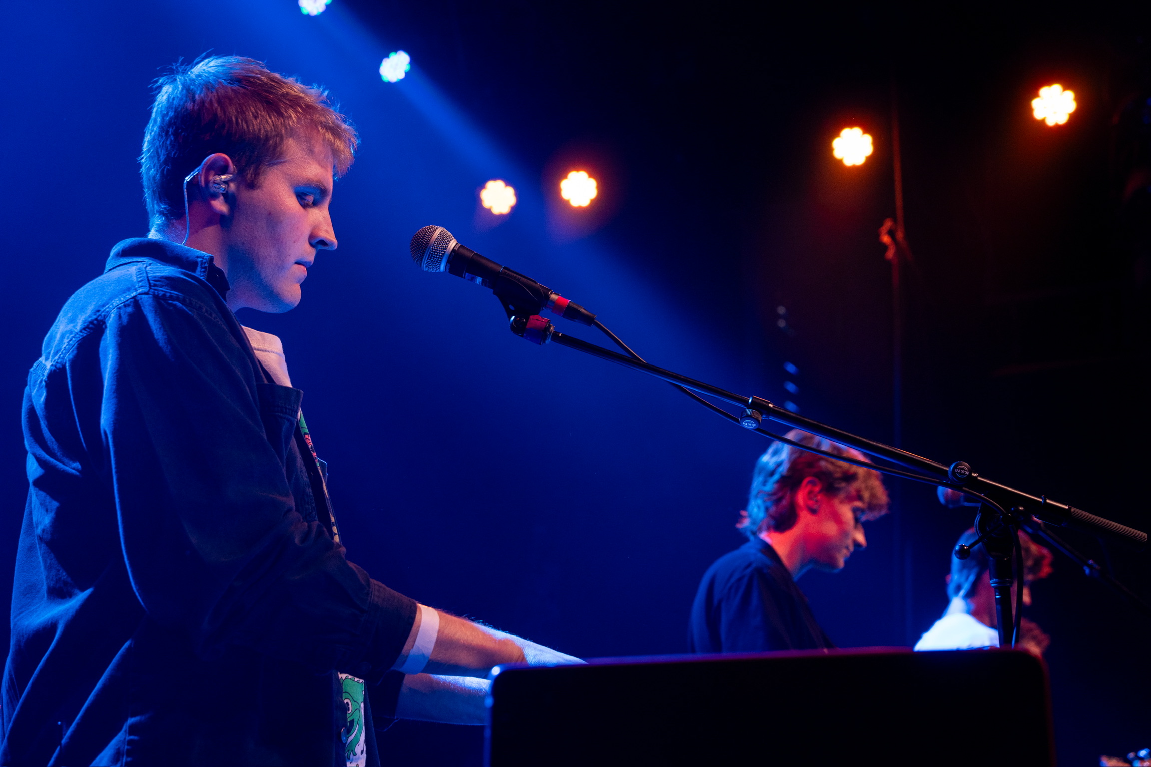 Fans and lights during Squash live show at Fox Theatre Boulder — October 2024